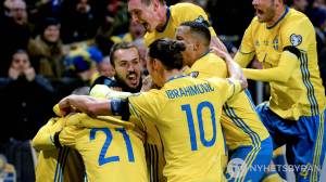 La compagine scandinava mentre celebra un gol