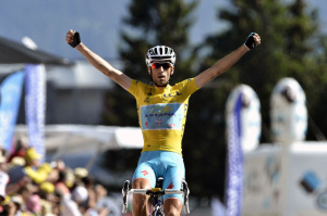 Nibali maglia gialla