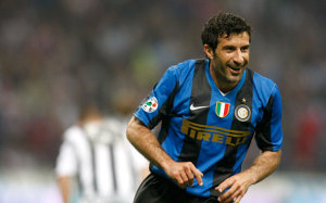 Figo fa attualmente parte della dirigenza dell'Inter.