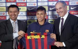 In blaugrana il brasiliano fino a questo momento ha fatto registrare 93 presenze e 55 goal