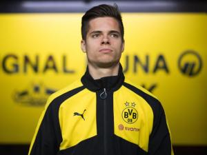 Borussia Dortmund v SC Freiburg - Bundesliga
